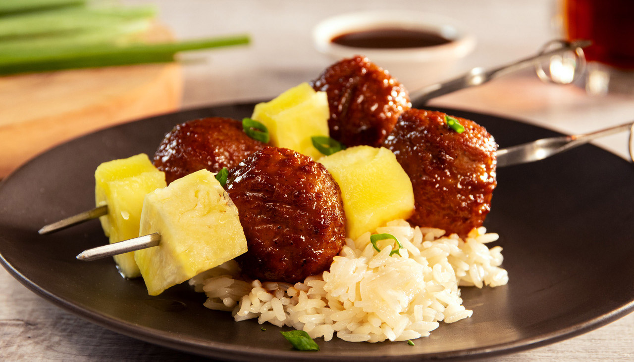 Barbecue and fruit give menus a big seasonal boost
