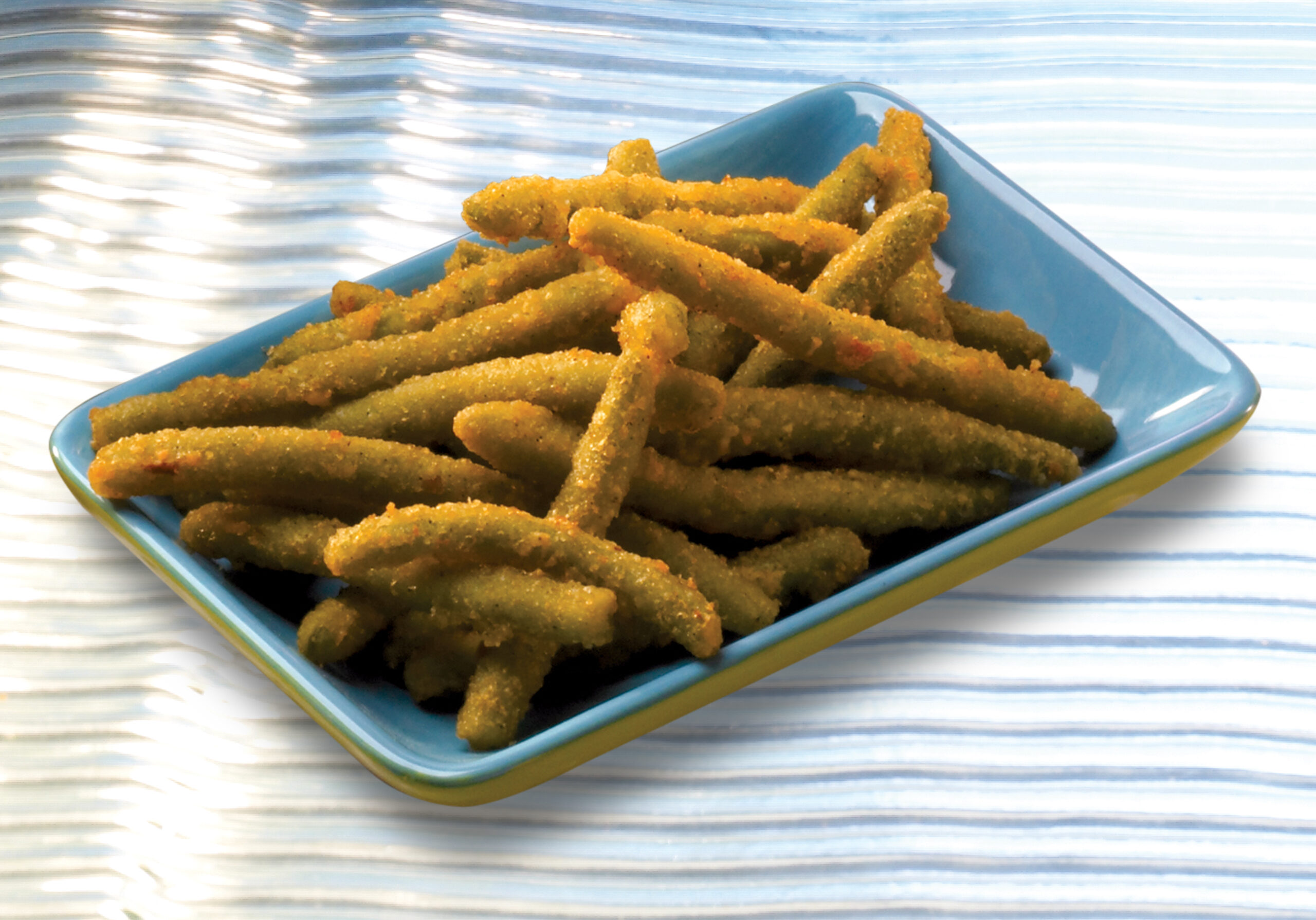 FRED'S - Toasted Onion Battered Green Bean Fancy Fries - 6/2 lb Bags